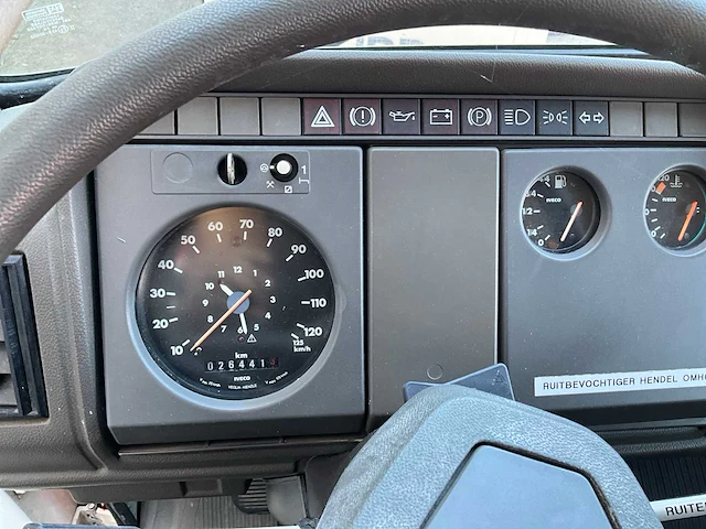 1988 iveco zeta 50-9 brandweerwagen - afbeelding 11 van  46