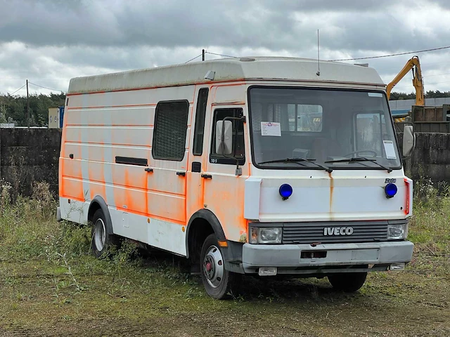 1988 iveco zeta 50-9 brandweerwagen - afbeelding 43 van  46