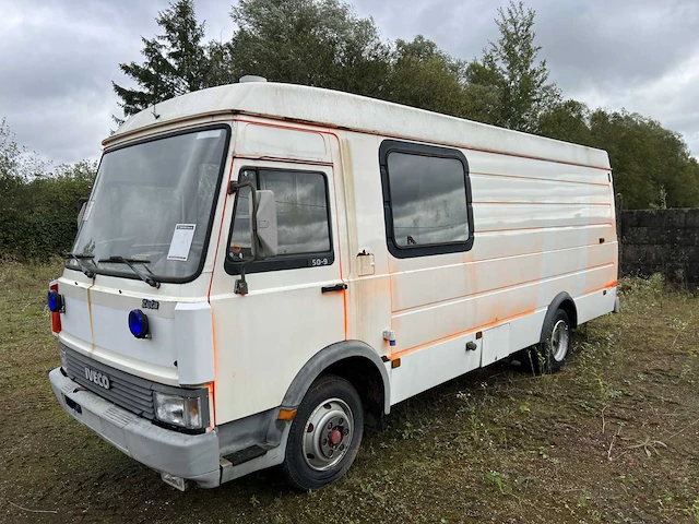 1988 iveco zeta 50-9 brandweerwagen - afbeelding 44 van  46