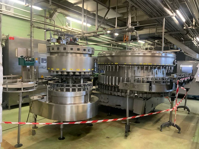 1988 kammann 4,23,05 flessen- opzet en vulmachine - afbeelding 1 van  14