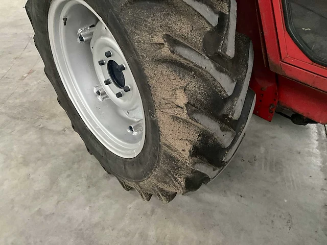 1988 landbouwtrekker torpedo td4806 - afbeelding 13 van  27