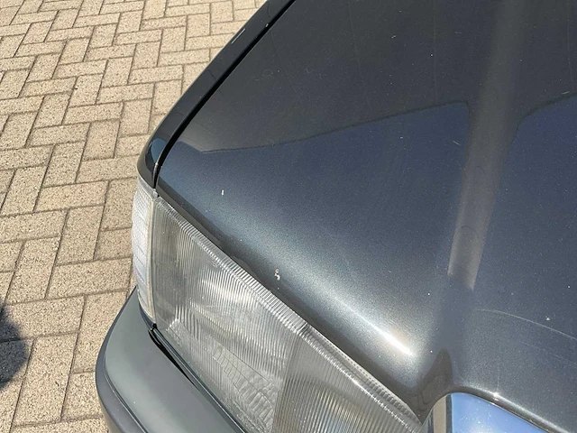 1988 mercedes 260e oldtimer 6 cilinder - afbeelding 12 van  59
