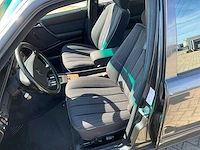 1988 mercedes 260e oldtimer 6 cilinder - afbeelding 30 van  59