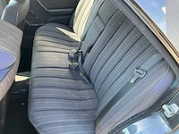 1988 mercedes 260e oldtimer 6 cilinder - afbeelding 42 van  59