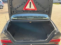 1988 mercedes 260e oldtimer 6 cilinder - afbeelding 44 van  59