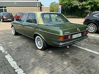 1988 mercedes-benz oldtimer 300d met airco - afbeelding 18 van  24