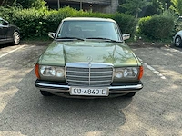 1988 mercedes-benz oldtimer 300d met airco - afbeelding 23 van  24