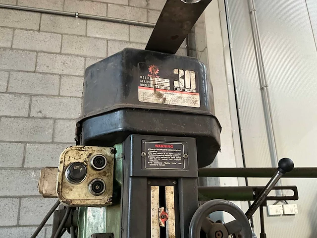 1988 rong fu rf-30b boorfreesmachine - afbeelding 7 van  35