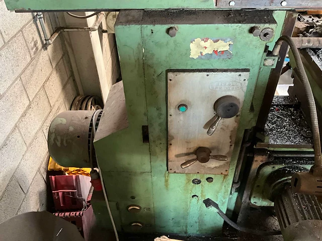 1988 rong fu rf-30b boorfreesmachine - afbeelding 22 van  35