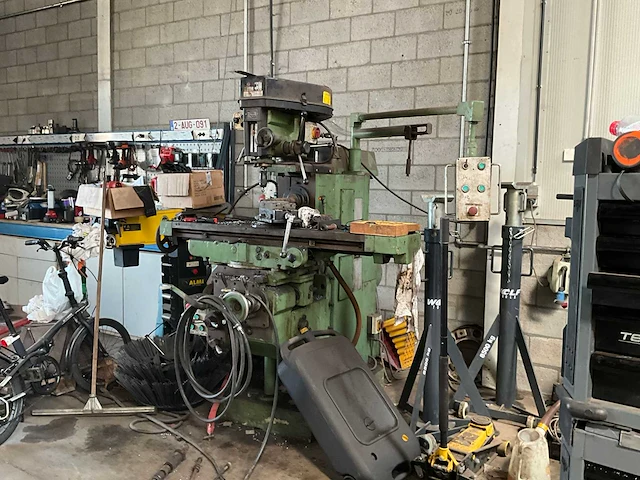 1988 rong fu rf-30b boorfreesmachine - afbeelding 23 van  35