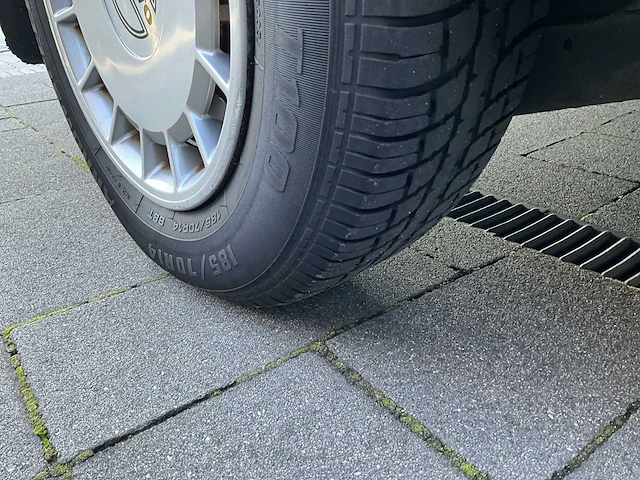 1988 volvo - 240dl - oldtimer - afbeelding 12 van  38