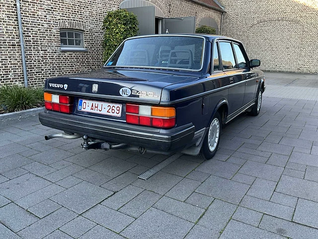 1988 volvo - 240dl - oldtimer - afbeelding 6 van  38