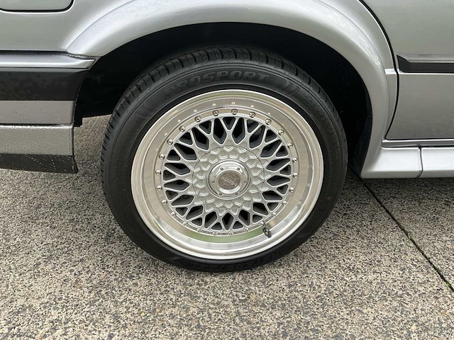 1989 bmw 325 personenauto - afbeelding 18 van  27