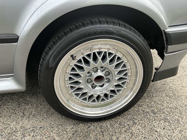 1989 bmw 325 personenauto - afbeelding 19 van  27