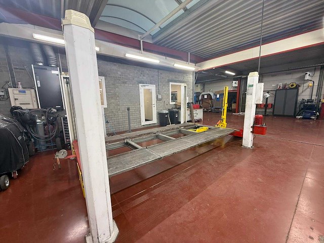 1989 car bench 102 hefbrug - richtbank - afbeelding 9 van  12