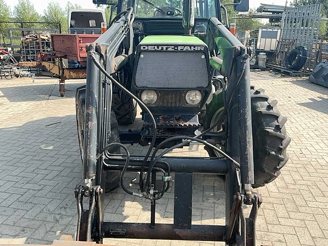 1989 deutz dx3.65a vierwielaangedreven landbouwtractor - afbeelding 8 van  41