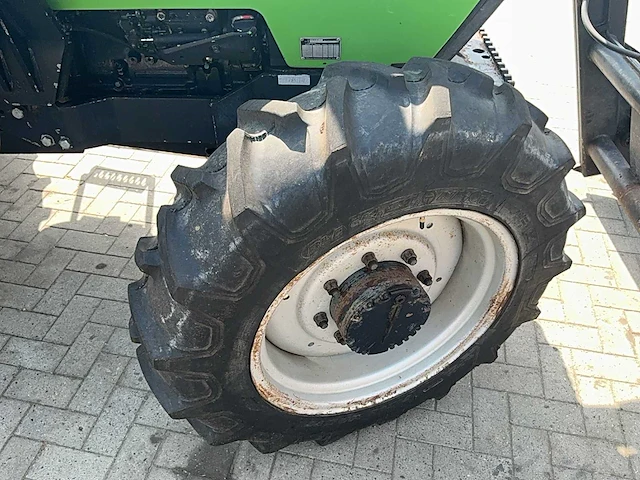1989 deutz dx3.65a vierwielaangedreven landbouwtractor - afbeelding 13 van  41