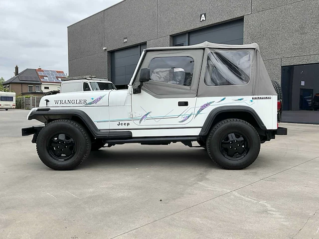 1989 jeep wrangler oldtimer - afbeelding 12 van  48
