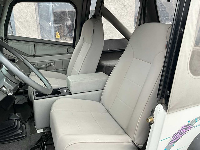 1989 jeep wrangler oldtimer - afbeelding 9 van  48