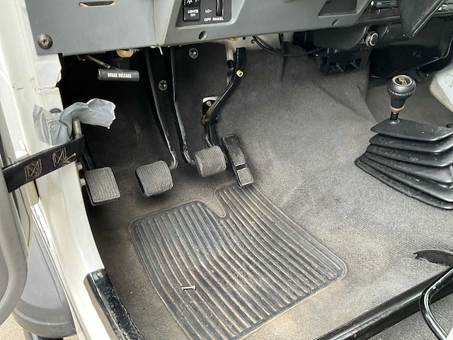 1989 jeep wrangler oldtimer - afbeelding 10 van  48