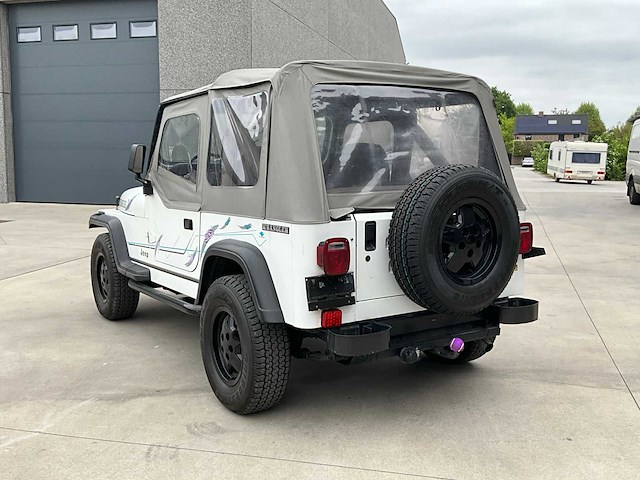 1989 jeep wrangler oldtimer - afbeelding 23 van  48
