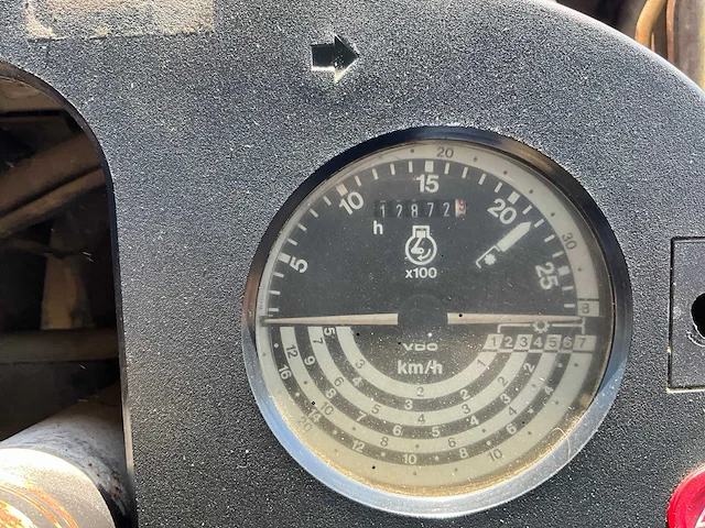 1989 john deere 3650 oldtimer landbouwtractor - afbeelding 20 van  34