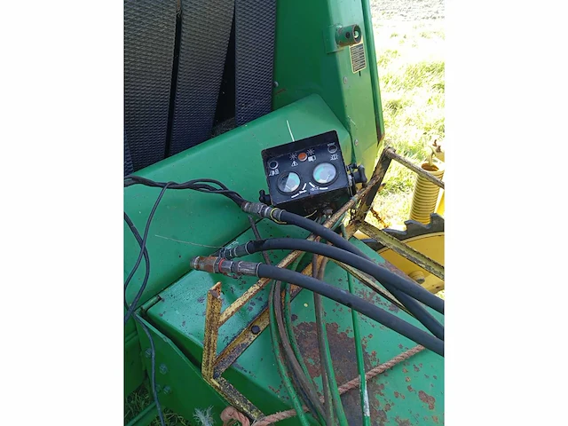 1989 john deere 550 balenpers - afbeelding 9 van  11