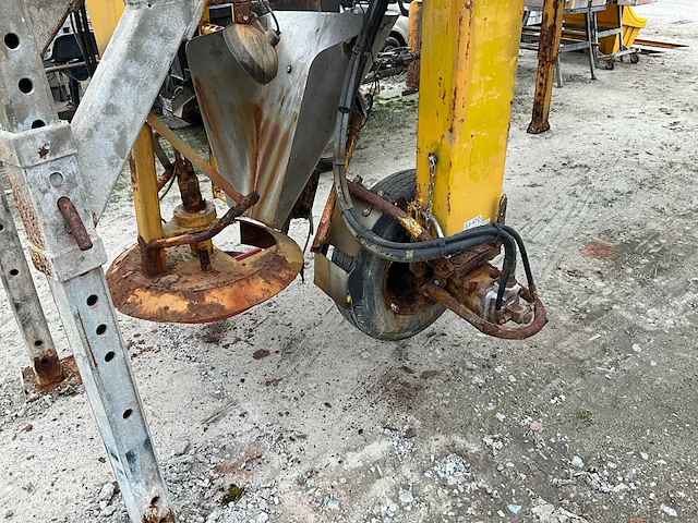 1989 nido universal machines m80 wa zoutstrooier - afbeelding 2 van  21