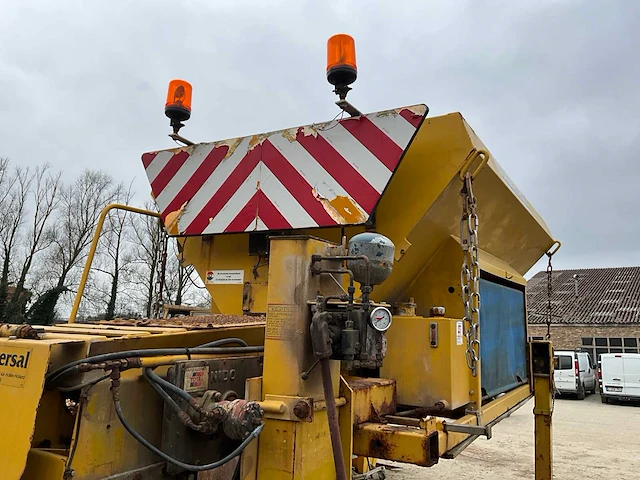 1989 nido universal machines m80 wa zoutstrooier - afbeelding 4 van  21