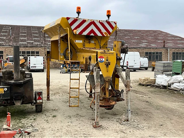 1989 nido universal machines m80 wa zoutstrooier - afbeelding 17 van  21