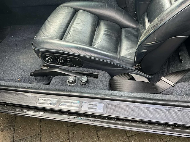 1989 porsche 928 s4 oldtimer - afbeelding 4 van  38