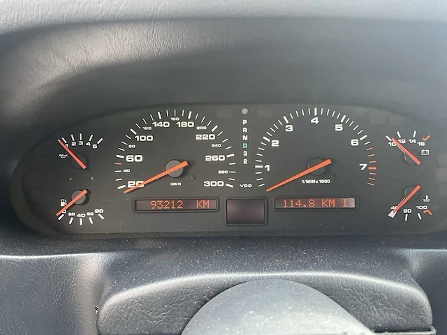 1989 porsche 928 s4 oldtimer - afbeelding 10 van  38