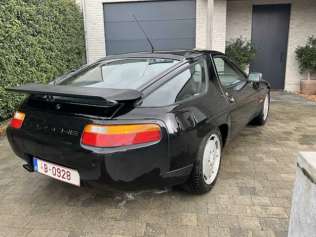 1989 porsche 928 s4 oldtimer - afbeelding 33 van  38
