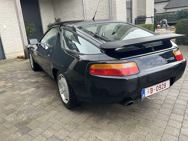 1989 porsche 928 s4 oldtimer - afbeelding 35 van  38