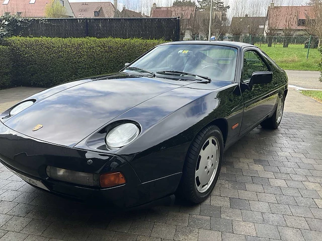 1989 porsche 928 s4 oldtimer - afbeelding 36 van  38
