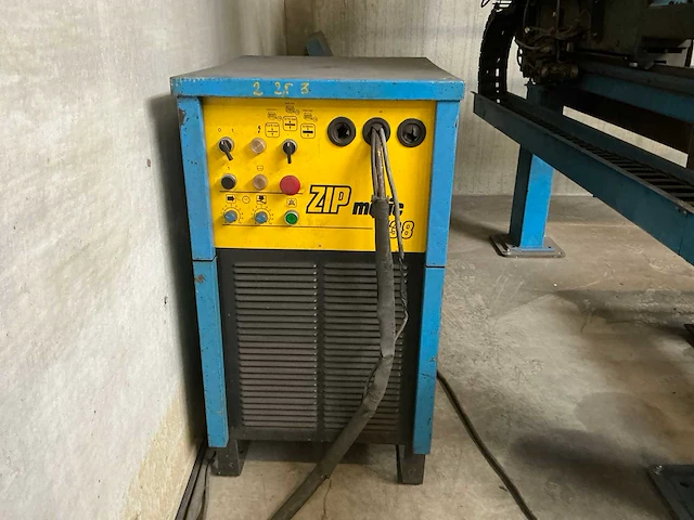 1989 saf oxytotome 5pmd plasmasnijmachine - afbeelding 2 van  11