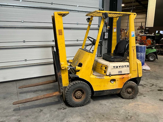 1989 toyota 2fd15 vorkheftruck - afbeelding 1 van  23