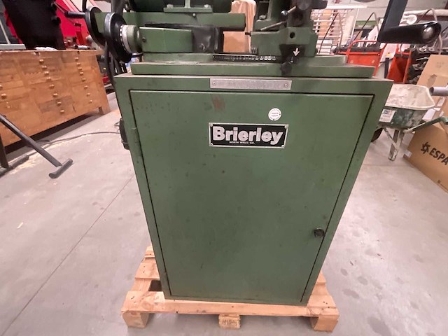 1990 brierley zb-21 gereedschapsslijpmachines - afbeelding 2 van  13