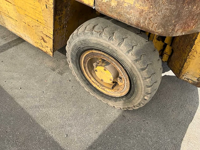 1990 caterpillar v90e vorkheftruck - afbeelding 17 van  43