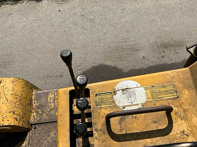 1990 caterpillar v90e vorkheftruck - afbeelding 21 van  43