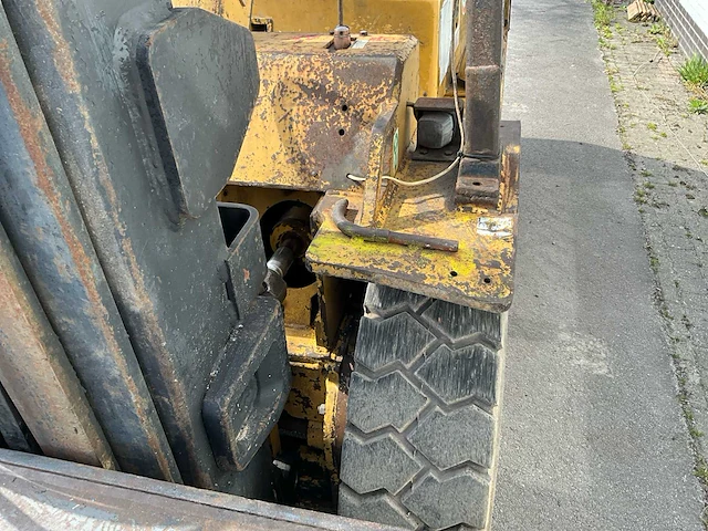 1990 caterpillar v90e vorkheftruck - afbeelding 30 van  43