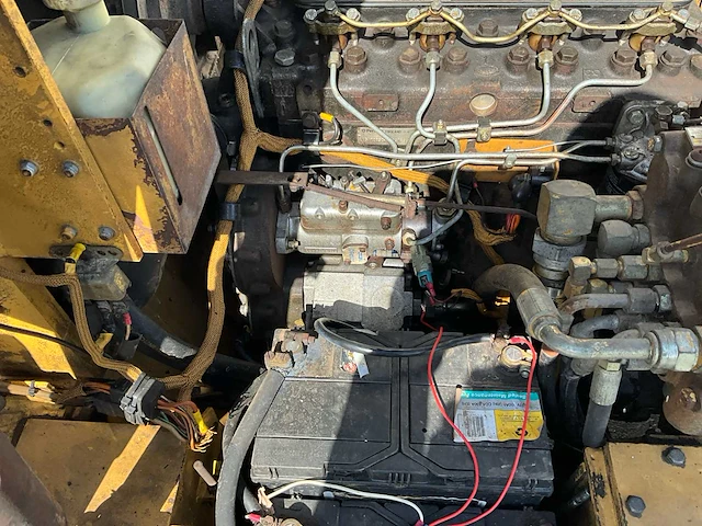 1990 caterpillar v90e vorkheftruck - afbeelding 34 van  43