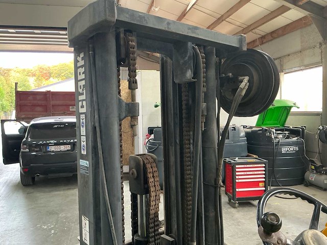 1990 clark c500 vorkheftruck - afbeelding 15 van  39