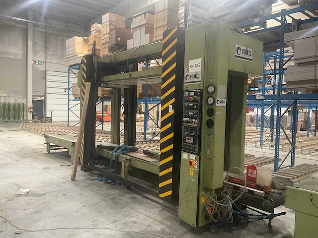 1990 comil strettoio 700 speciale hydraulische pers- houtbewerking - houtbewerkingsmachines - afbeelding 1 van  8