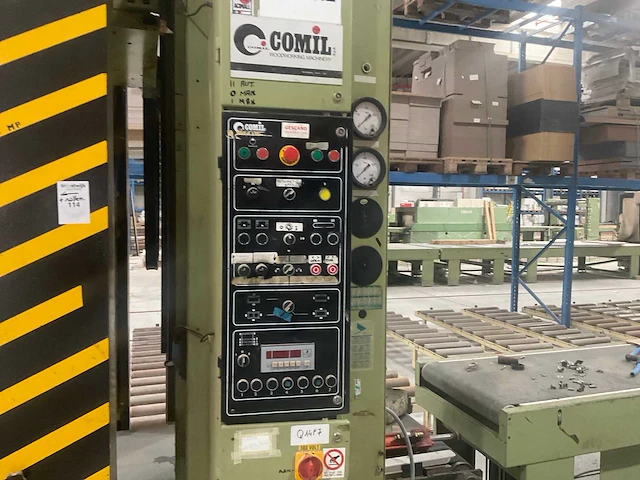 1990 comil strettoio 700 speciale hydraulische pers- houtbewerking - houtbewerkingsmachines - afbeelding 5 van  8