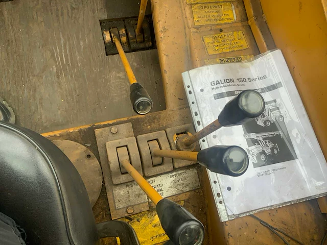 1990 galion dresser 150a telescoopkraan - afbeelding 17 van  27