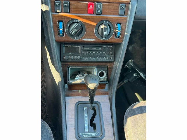 1990 mercedes-benz 300d oldtimer - afbeelding 7 van  32