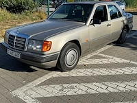 1990 mercedes-benz 300d oldtimer - afbeelding 1 van  32