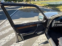 1990 mercedes-benz 300d oldtimer - afbeelding 17 van  32
