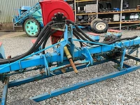 1990 monosem 6 rij pneumatische maïspootmachine zaaimachine - afbeelding 9 van  18